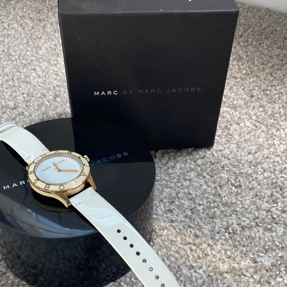 Marc by Marc Jacobs White Patent Strap Gold-Tone Watch